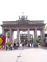 Brandenburger Tor im Phantasialand.jpg