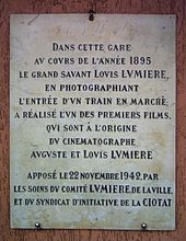 Plaque commémorant le tournage du film, apposée en 1942 dans la gare de La Ciotat.