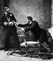 Allan Aynesworth et  George Alexander lors de la création en 1895