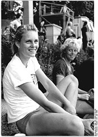 Bundesarchiv Bild 183-1988-0720-036, Berlin, Junioren-Sportfest, Katrin Krabbe.jpg