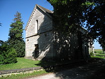 Chapelle templière de Fontenotte.JPG