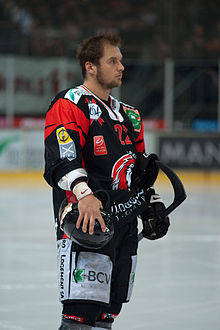 Accéder aux informations sur cette image nommée Alexandre Tremblay - Lausanne Hockey Club vs. HC Viège, 01.04.2010.jpg.