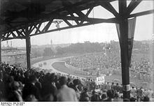  Photo des tribunes du Grand Prix automobile d'Allemagne 1926.