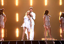Accéder aux informations sur cette image nommée Ell & Nikki - Azerbaijan (Eurovision Song Contest 2011).jpg.