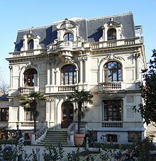 La Garenne Colombes - La bibliothèque municipale (2009).jpg