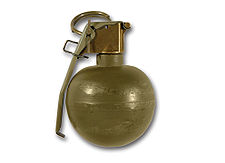 Photo d'une grenade M67.
