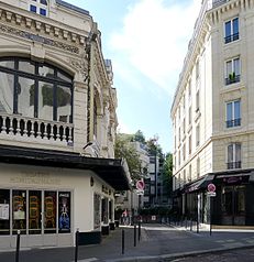 P1030273 Paris XIV rue Larochelle théâtre Montparnasse rwk.JPG