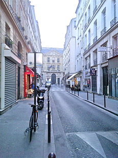 Rue Coquillière Paris 2011.jpg