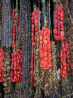  Pyura chilensis (grappes de piures secs à Puerto Montt (Chili))