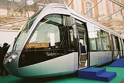 Toulouse Citadis tramway model (scale 1) 02.jpg