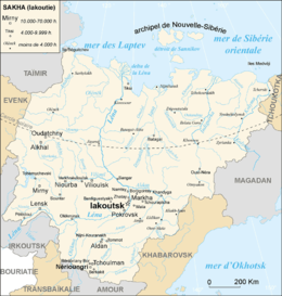 Au centre-nord de cette carte du Sakha, on peut voir le Sartang coulant droit vers le nord, en direction de la ville de Batagaï et du fleuve Iana.