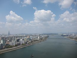 Le fleuve Taedong à Pyongyang