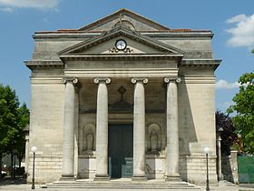 Image illustrative de l'article Église Saint-Jacques de l'Houmeau (Angoulême)