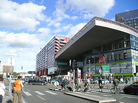 L'entrée du centre commercial Euralille