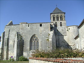 L'église romane de Chaniers