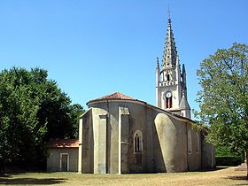 Église Saint-Pierre-et-Saint-Michel de Lüe