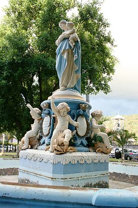 Vue de la fontaine de la Vierge.