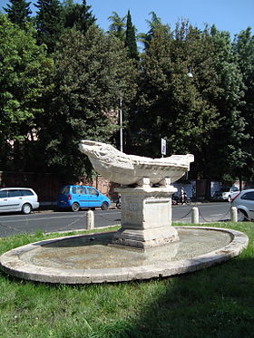 Fontana della Navicella.JPG