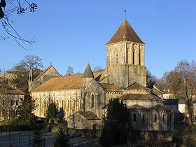 Eglise Saint-Hilaire, patrimoine mondial de l'UNESCO.