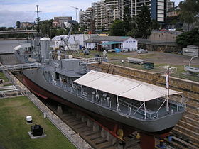 HMAS Diamantinastern 2008.JPG
