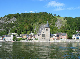 La Meuse et le quartier « Les Rivages ».