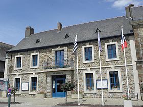 Mairie de Louvigné-de-Bais.