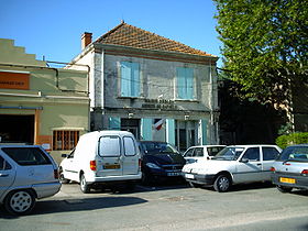Mairie-annexe de Raphèle-lès-Arles