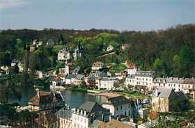 Vue du village depuis le château de Pierrefonds.