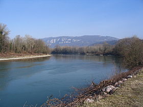 Image illustrative de l'article Rhône du Pont de Groslée à Murs-et-Gélignieux