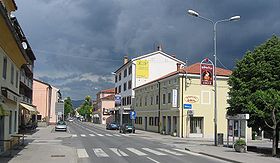 Vue de la voie principale de Sežana en Slovenie.