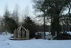 La fontaine Saint-Fiacre sous la neige