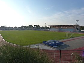 Stade Jules-Ladoumègue (Vitrolles, Bouches-du-Rhône, France).jpg
