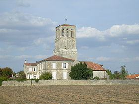 L'église romane de Thézac