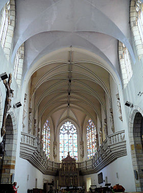 Le chœur de l'église, ancienne Sainte-Chapelle