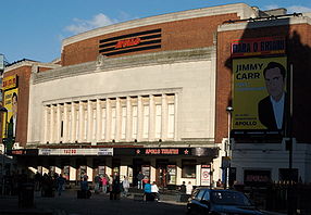 Façade principal de l'HMV Hammersmith Odeon