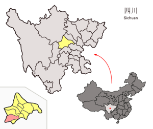 Localisation de la ville de Qionglai dans sa juridiction (en rose) et la préfecture de Chengdu (en jaune)