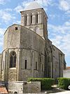 Église Saint-Vivien, Vandré, vue arriève.jpg