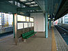 Chiba-monorail-1-Yoshikawa-koen-station-platform.jpg