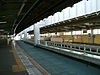 Chiba-monorail-2-Sakusabe-station-platform.jpg