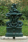Fontaine du jardin Villemin 03.jpg
