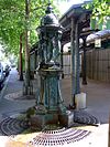P1030929 Paris IV fontaines Wallace de la place Louis-Lépine fontaine occidentale rwk.JPG