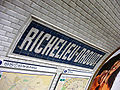 Metro de Paris - Ligne 9 - Richelieu - Drouot 02.jpg