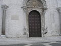 San Nicola Bari details façade 3.JPG