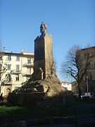 Buste monumental de Guglielmo Oberdan (1919)Piazza Oberdan, Florence