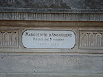 Plaque de Marguerite d'Angouleme.JPG
