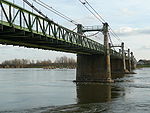 Pont suspendu d'Ingrandes-sur-Loire (1).jpg
