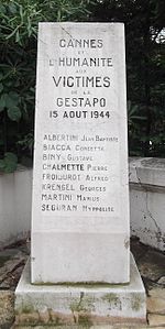 La stèle commémorative érigée en 1948 au niveau du 42 boulevard Montfleury.