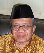 Taufiq Ismail crop.jpg