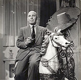 Emil-Edwin Reinert lors du tournage de Quai de Grenelle en 1950