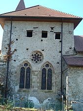 Vue depuis l’est du chevet du chœur XIIIe siècle du prieuré de Meillerie
